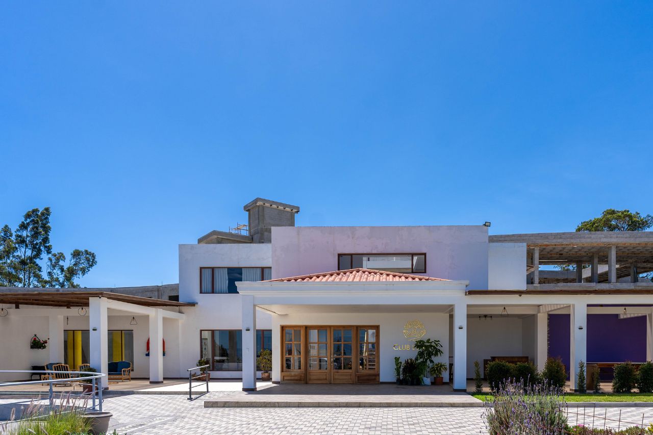 Dream retirement: enjoy a luxury retirement in Ecuador at affordable prices if you are from Toronto