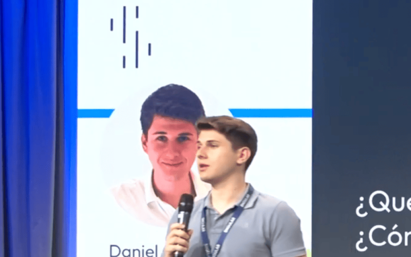 Daniel García-Cordero joins CenteIA to support practical AI skill development